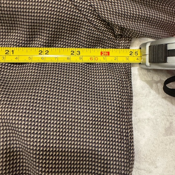 Robert Talbott long sleeved button down 100 percent cotton - Picture 8 of 11